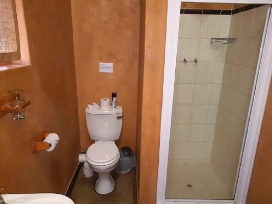 Room image 3