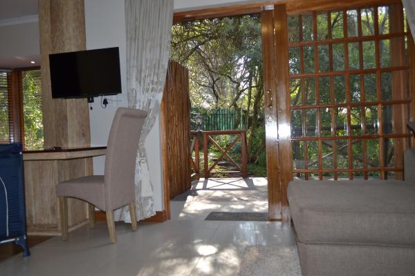 Room image 2