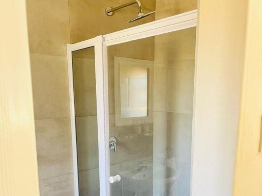 Room image 7