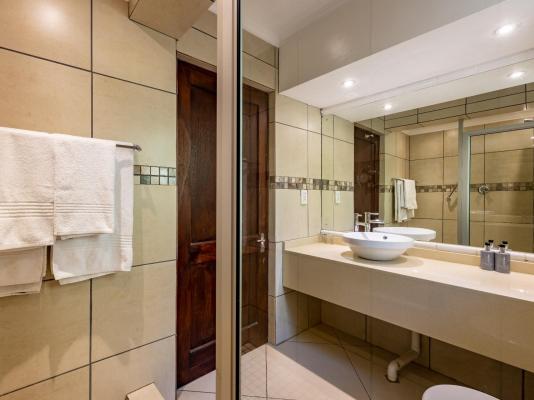 Room image 6