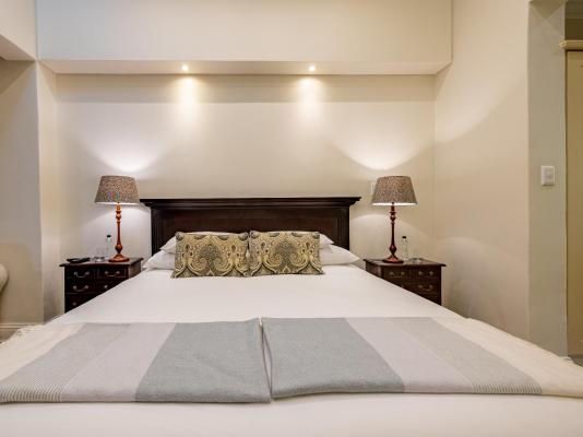 Room image 28