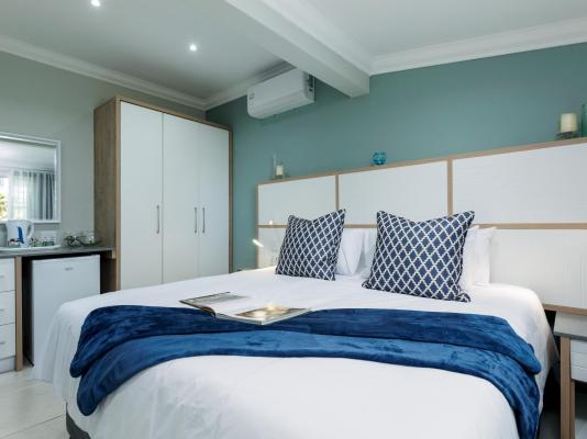 Room image 8