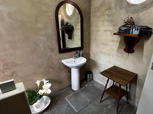 Room image 1