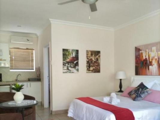 Room image 5