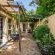 Tom's Guest House - 226570