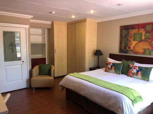 Room image 1