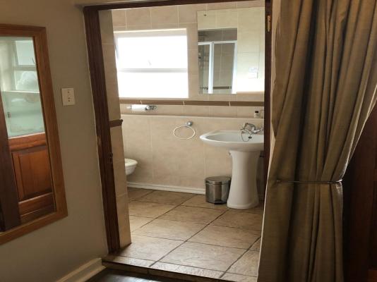 Room image 7