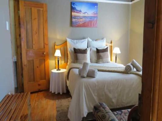 Room image 4