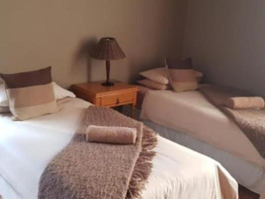 Room image 1