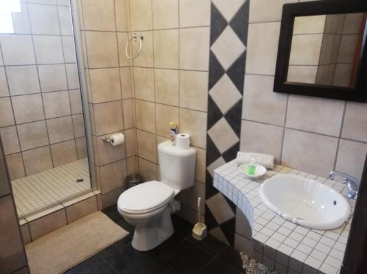Room image 2