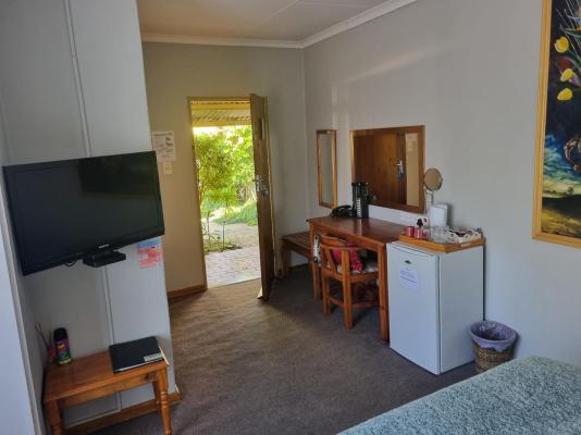 Room image 2