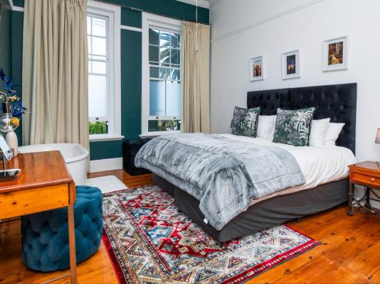 Room image 1