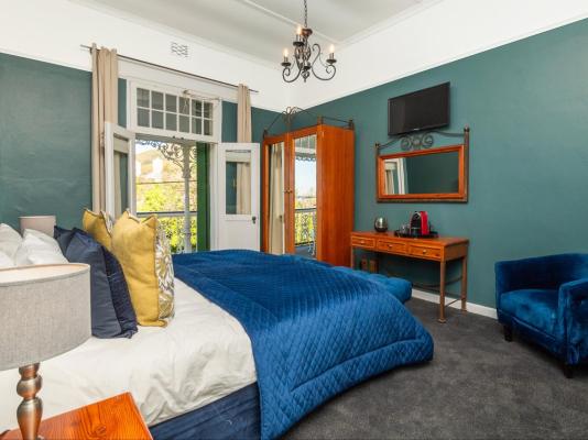 Room image 6