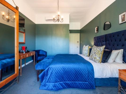 Room image 7