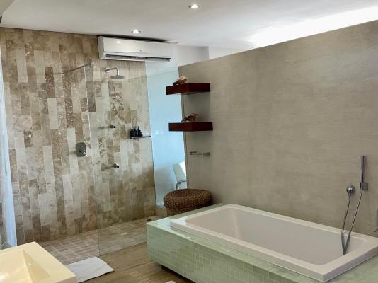Room image 6