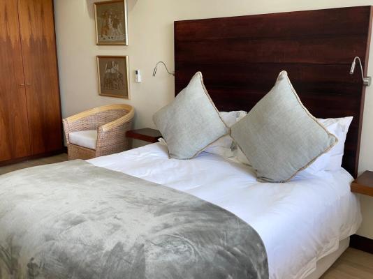 Room image 7