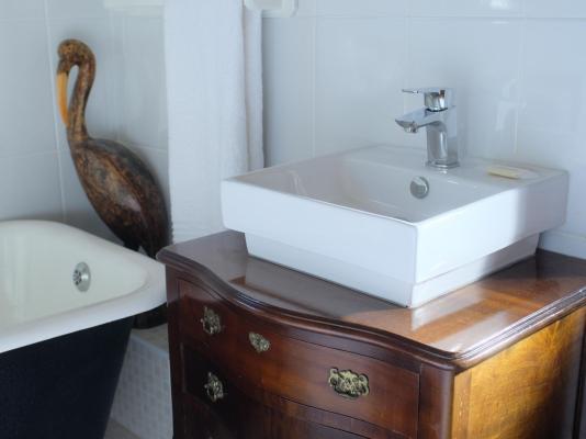 Room image 1