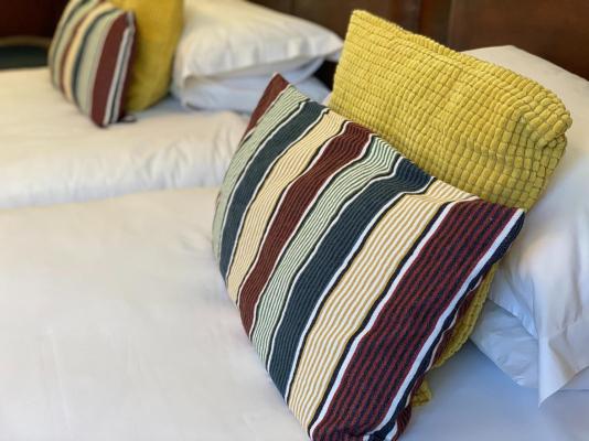 Room image 3