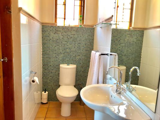 Room image 1