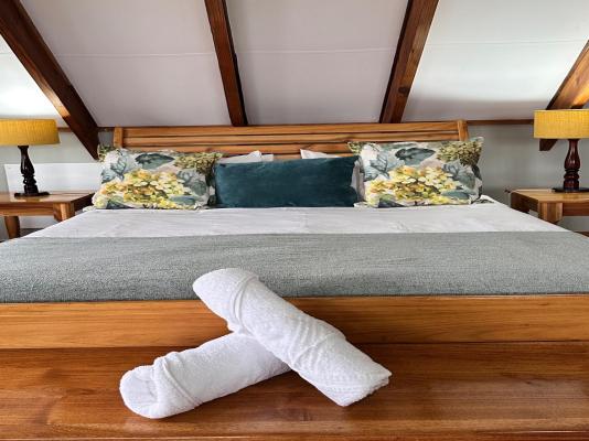 Room image 3
