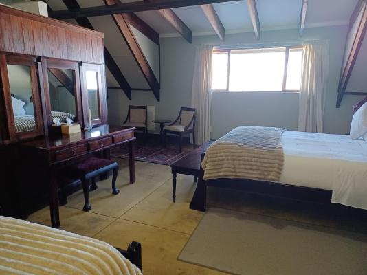 Room image 2