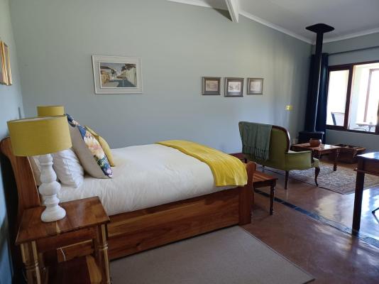 Room image 3