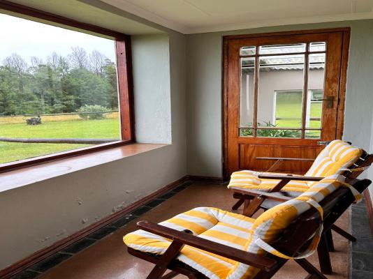 Room image 4