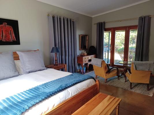 Room image 4