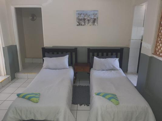 Room image 11