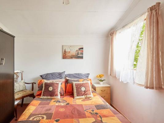 Room image 28