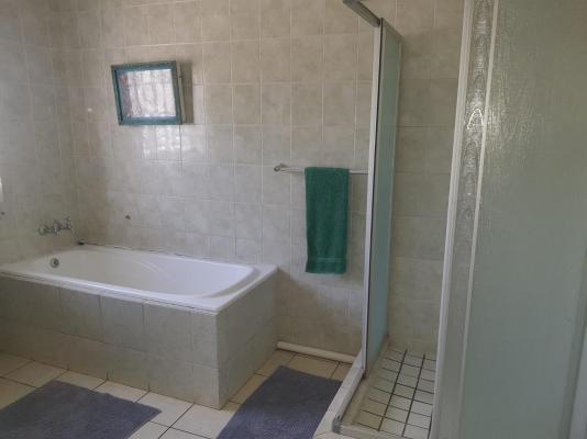 Room image 6