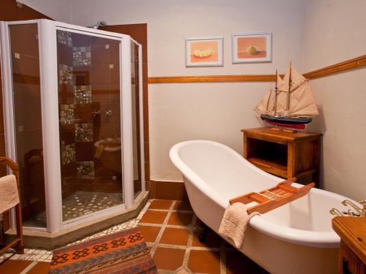 Room image 1