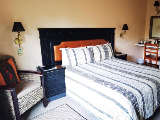 Room image 3