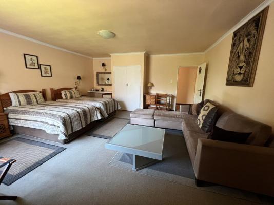 Room image 2