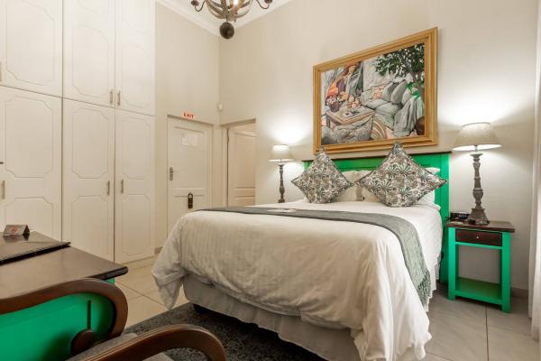 Room image 2