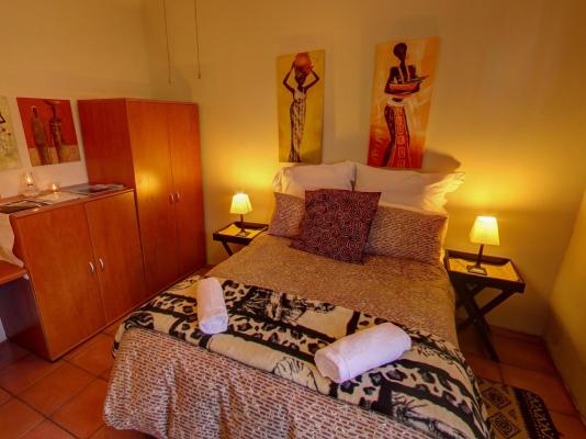 Room image 8