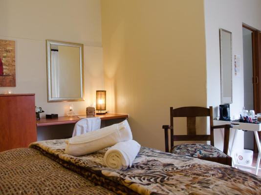 Room image 10
