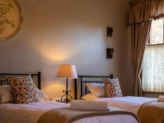 Room image 4