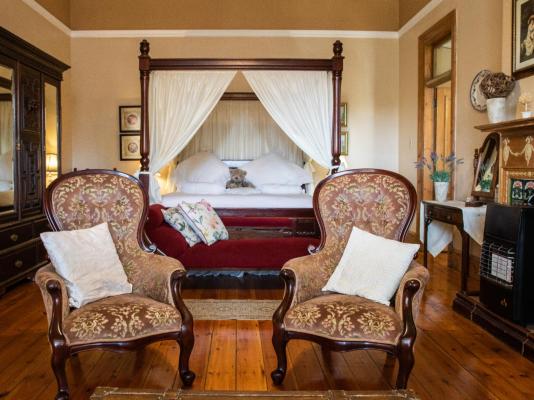 Room image 3
