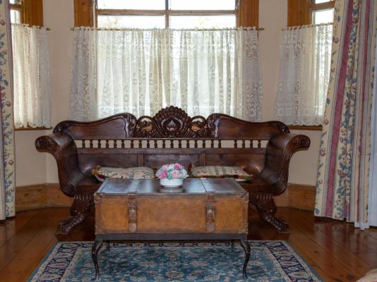 Room image 4