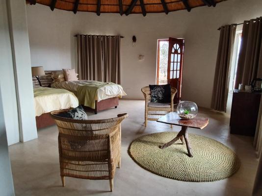 Room image 1