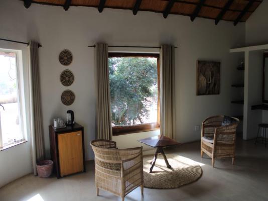 Room image 4