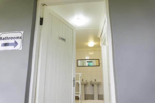 Room image 6