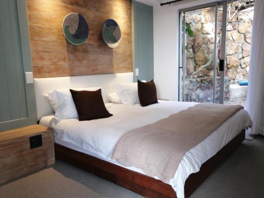 Room image 3