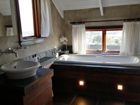 Room image 20