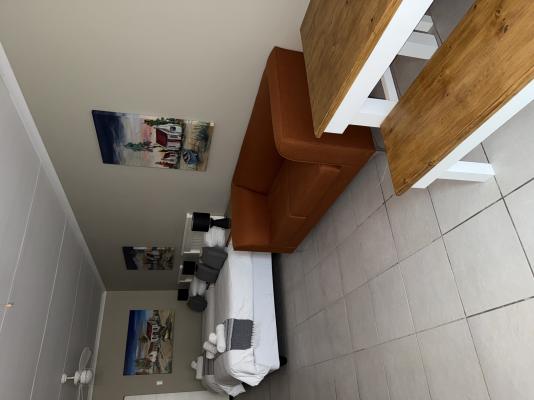 Room image 23