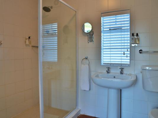 Room image 5