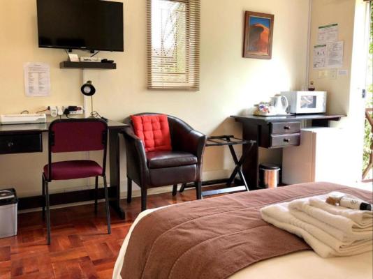 Room image 11