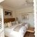 Aquavit Guest House