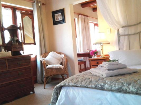 Room image 3